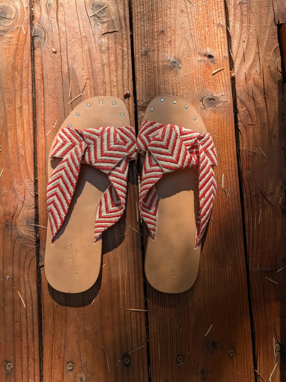 Universal Thread Red/Orange and Cream Chevron Fabric Sandals